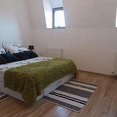Moonlight Apartments 锡比乌 外观 照片