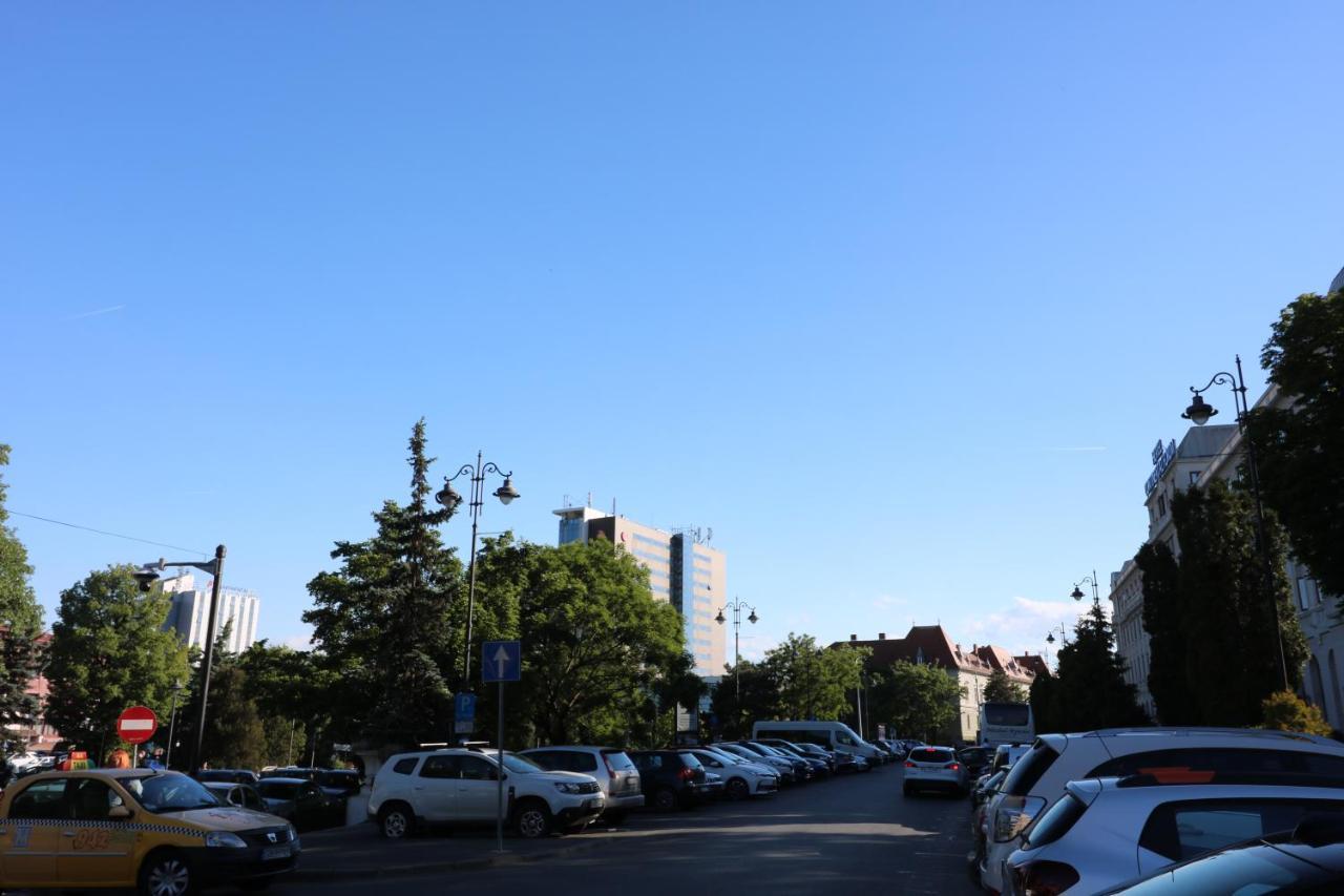Moonlight Apartments 锡比乌 外观 照片